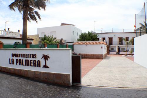 Φωτογραφία από το άλμπουμ του Apartamentos La Palmera σε Conil de la Frontera