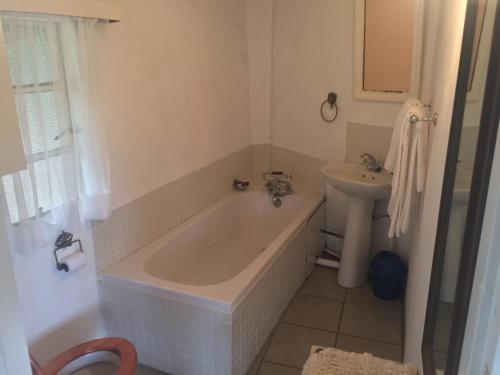 Bilik mandi di Beacon Vlei Guest farm