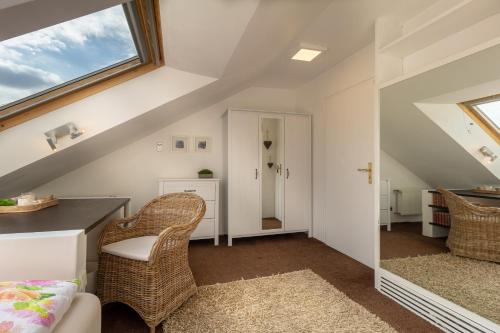Χώρος καθιστικού στο Exklusive Dachgeschosswohnung mit Harzblick