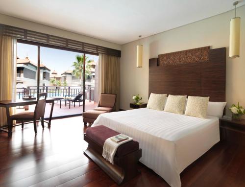 Gallery image of Anantara The Palm Dubai Resort in Dubai