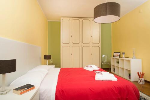 Postel nebo postele na pokoji v ubytování Ve-nice Suite Rialto View RT-12