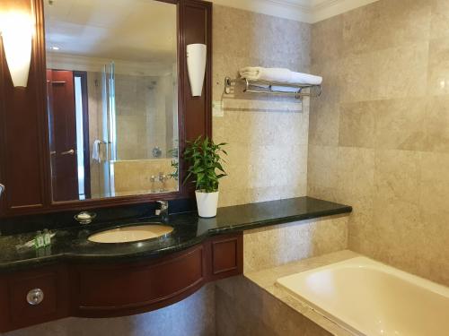 Bilik mandi di KL Times Square Apartment