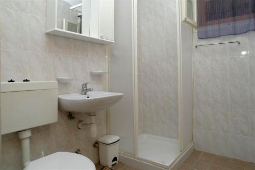 Koupelna v ubytování Winery Bačić