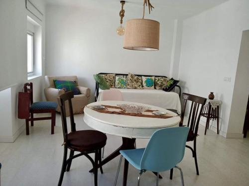 Fotografie z fotogalerie ubytování ACOGEDOR APARTAMENTO PARA 4PAX - AC v destinaci Níjar