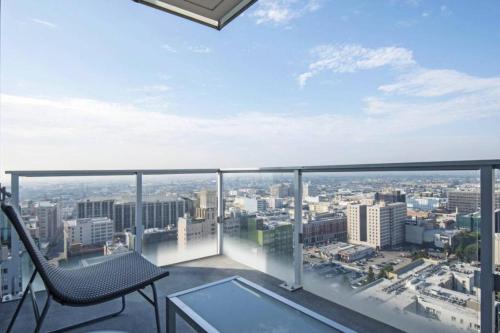 Luxurious Highrise 2b 2b Apartment Heart Of Downtown LA photo 23