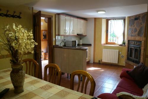 Köök või kööginurk majutusasutuses La Alpargateria