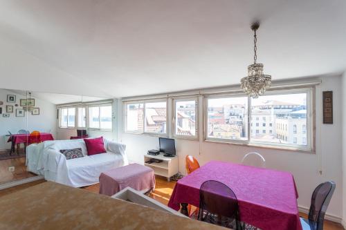FLH - Santa Catarina's Jewel over Tagus