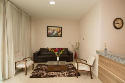 Χώρος καθιστικού στο Recanto Hotel Clube