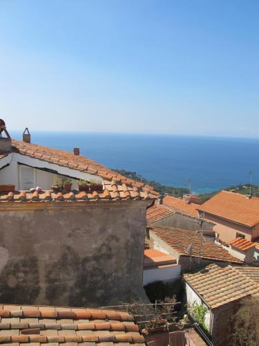 Gallery image of Torre - Haus mit Dachterrasse in Capoliveri