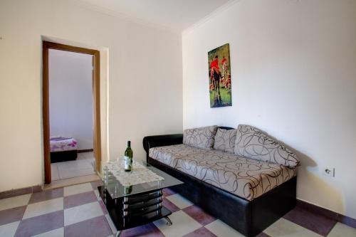 Stars II Residence – Photos 3