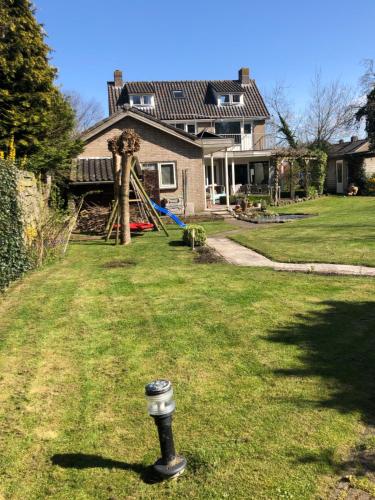 Gallery image of Woning tussen bos en water in Dalfsen