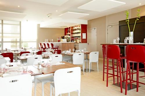 Restoran atau tempat lain untuk makan di Campanile Marne la Vallée - Bussy Saint-Georges