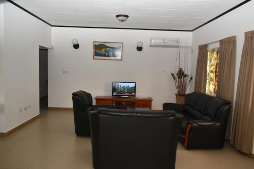 Televisyen dan/atau pusat hiburan di Zeph self catering