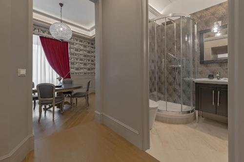 Apartments Florence - Teatro Luxury