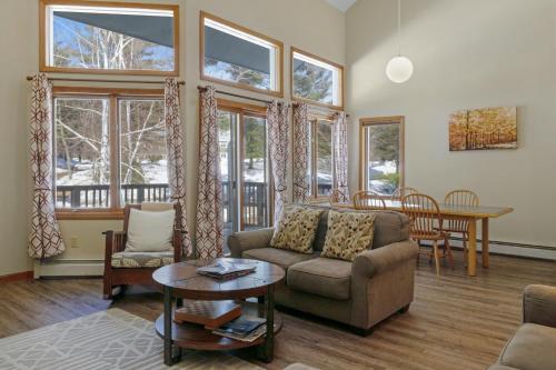 North Conway Townhouse 3H – Photos 3