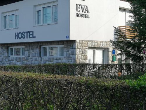 Hostel Eva