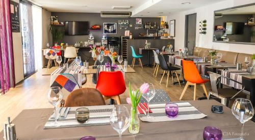 Restoran atau tempat makan lain di Hotel Restaurant Kyriad Brive Centre