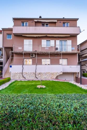 Apartment Leon