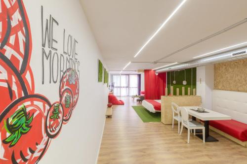 Gambar di galeri bagi Tomate Rooms di Alicante