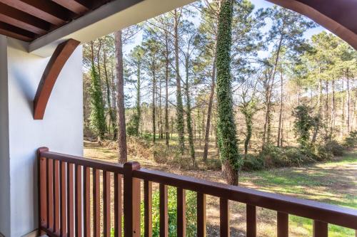 Photo de la galerie de l'établissement Appartement 4 couchages dans résidence avec piscine entre golf et lac de Biscarrosse, à Biscarrosse