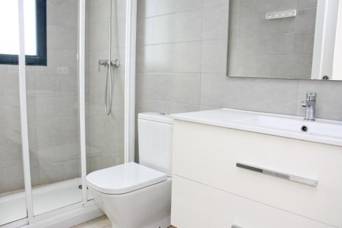 Phòng tắm tại Ático Avda del Mar Inmomart