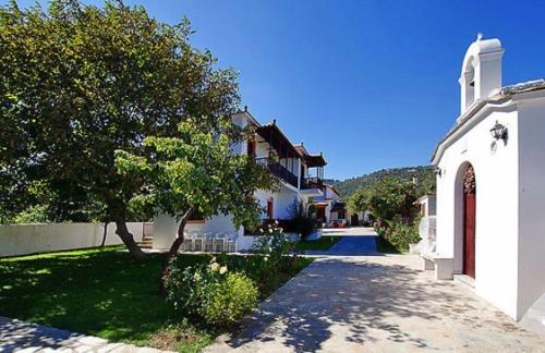 Marigoula Village