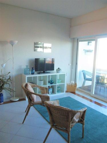 Superb view over Cascais and the Ocean, with wonderful balcony