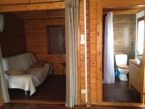 Koupelna v ubytování Les Bungalows les Vanilliers, Sud Sauvage avec piscine