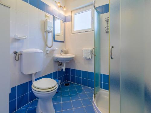 Koupelna v ubytování Apartments Ksenija