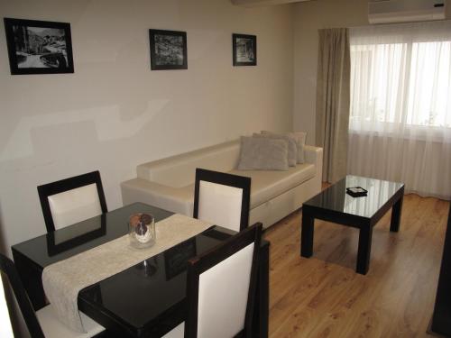 Imagen de la galería de Platinum Suites, en Kakopetria