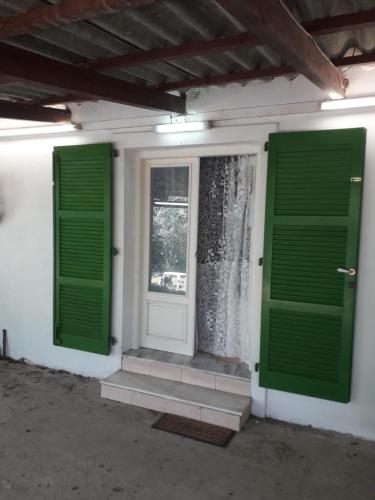 Gallery image of House in the Olive Garden in Agios Ioannis