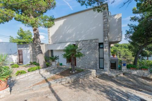 Apartment Primosten Studio