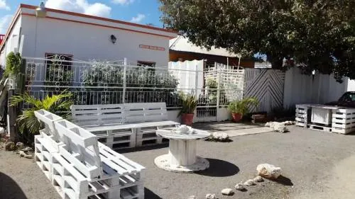 Hostel Room Aruba picture