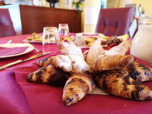 Đồ ăn tại/gần căn hộ