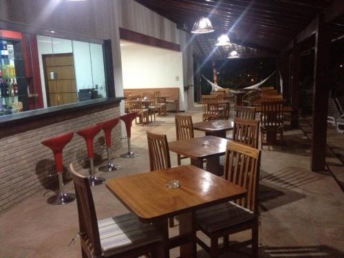 Restoran atau tempat lain untuk makan di Hotel Pousada Salvador Paradise