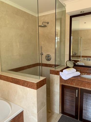 Ένα μπάνιο στο Beach Villa Olivia