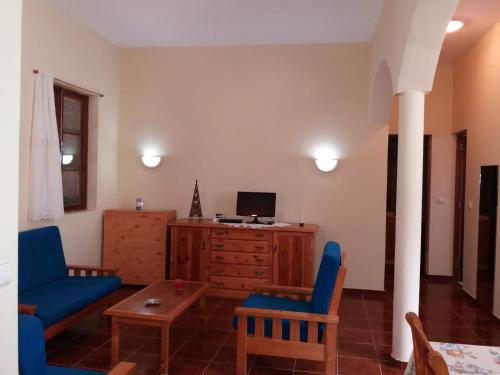 Gallery image of Ribeira Grande Country House in Escabeçada