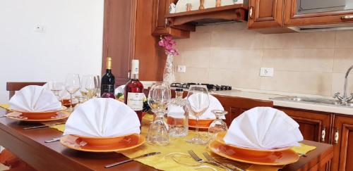 Kuchyň nebo kuchyňský kout v ubytování L'ANTICA PIETRA Casa Vacanza Salento