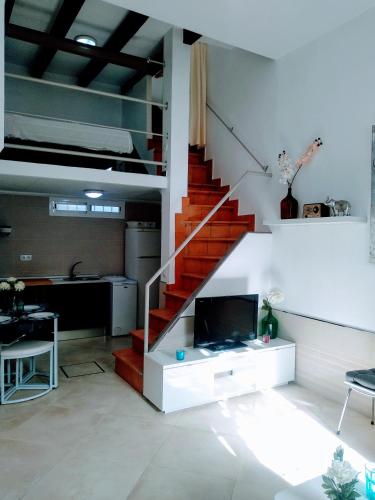 WISH SUITE BARRIO DE LEON EN TRIANA