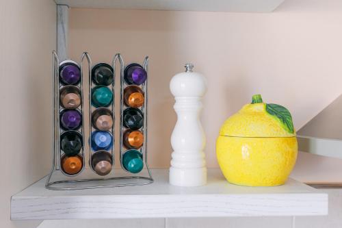 Lemon in the air – Photos 4