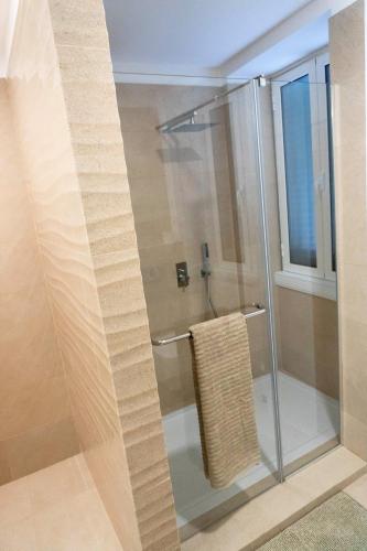 Superior Rentals - Downtown Villa