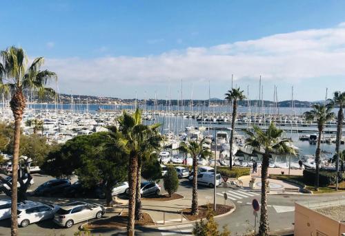 Gallery image of Résidence Le Beau Rivage in Bandol
