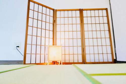 Východ nebo západ slunce při pohledu z apartmánu nebo okolí