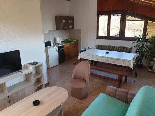 Φωτογραφία από το άλμπουμ του Guest House Borić σε Grabovac