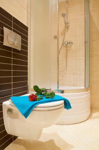 Kamar mandi di Villa Star