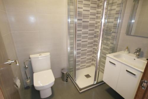 Kúpeľňa v ubytovaní AR35 Coqueto apartamento en primera línea del casco antiguo