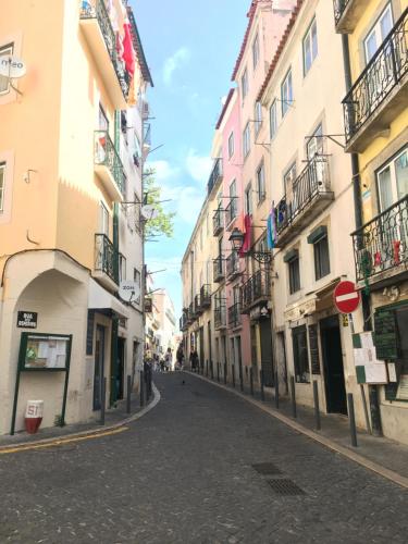 Casa da Saudade, a cozy apartment in Alfama