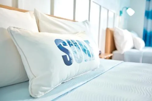 Universal's Endless Summer Resort - Surfside Inn and Suites photo 9