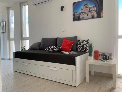 Modern Apartments Day