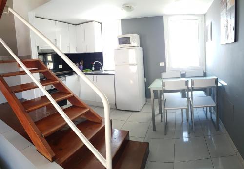 Duplex El Cortijo, LasAmericas